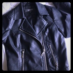 Kenneth Cole navy blue pleather jacket S